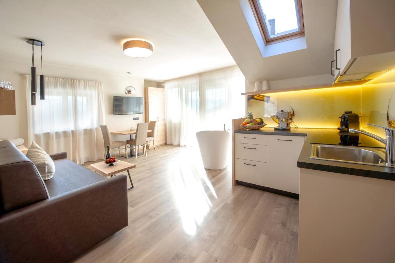 Aparthotel Haus Gregori Caldaro Esterno foto
