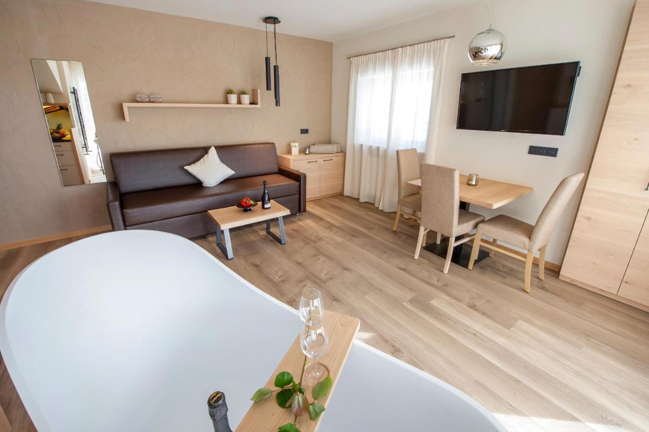 Aparthotel Haus Gregori Caldaro Esterno foto