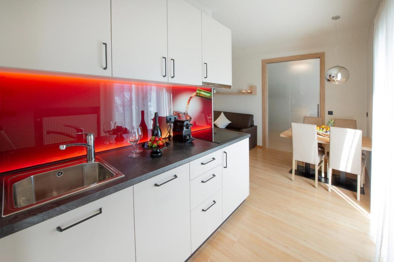 Aparthotel Haus Gregori Caldaro Esterno foto
